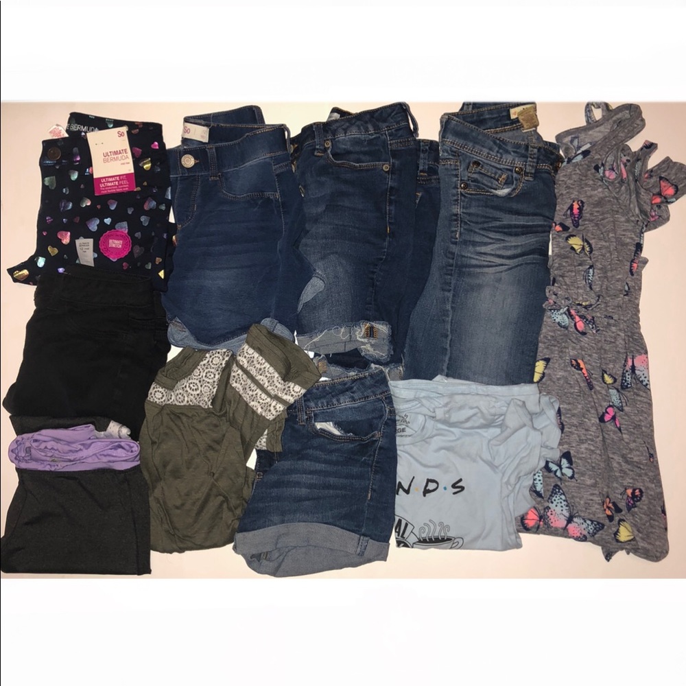 Lot of size 10/12 girls clothes <3